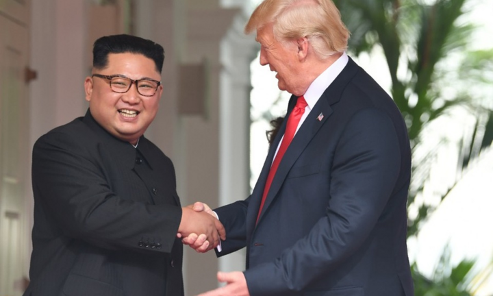 Ông Trump thúc đẩy cuộc gặp với ông Kim Jong-un vào mùa thu