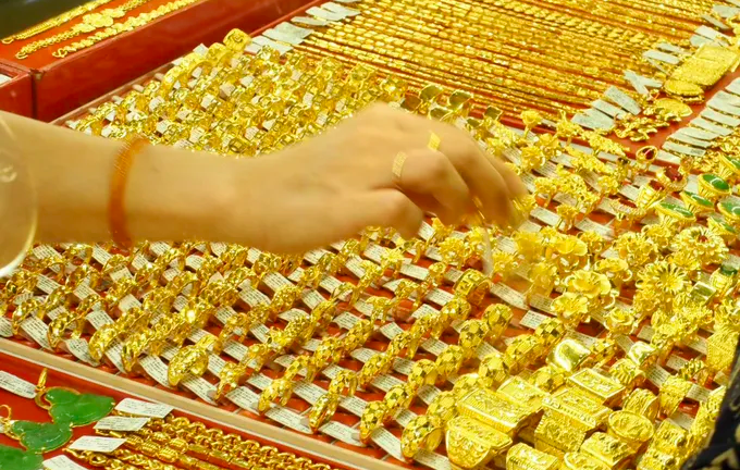 Giá vàng chốt phiên ngày 20/8: Giá vàng miếng trong nước tăng  3,3 triệu đồng/lượng so với hôm qua