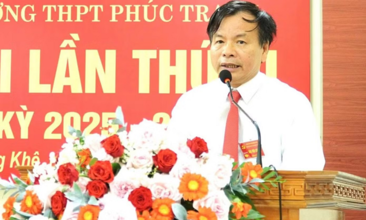 Một trường THPT ở Hà Tĩnh có hiệu trưởng và 2 hiệu phó xin thôi chức vụ