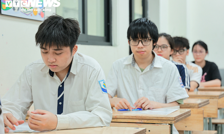 Khối ngành STEM gây bất ngờ trong mùa tuyển sinh 2026: Cần làm gì để tránh tâm lý 