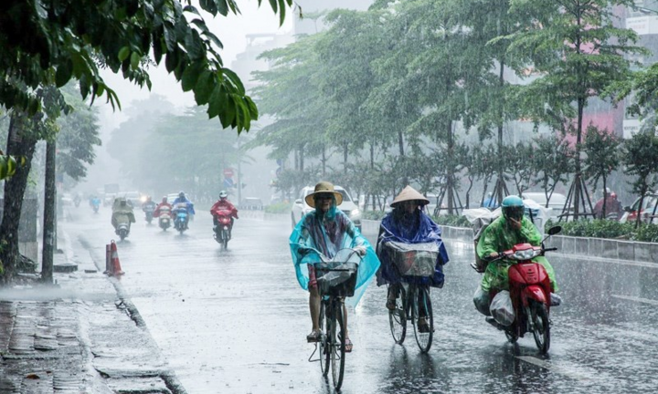 Cảnh báo mưa dông, mưa lớn cục bộ và mưa đá ở Bắc Bộ