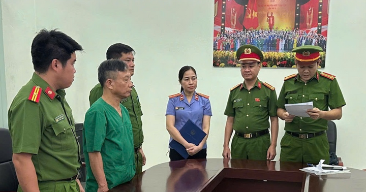 Giám đốc Bệnh viện Chỉnh hình và Phục hồi chức năng Tam Điệp bị khởi tố