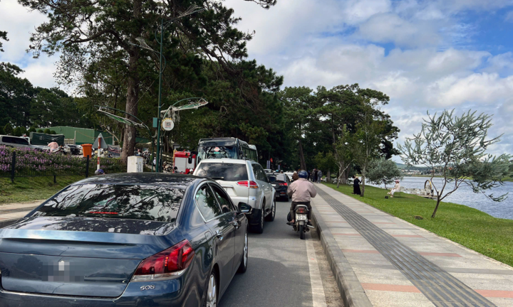 Phát hiện thi thể nữ kế toán ở hồ Xuân Hương