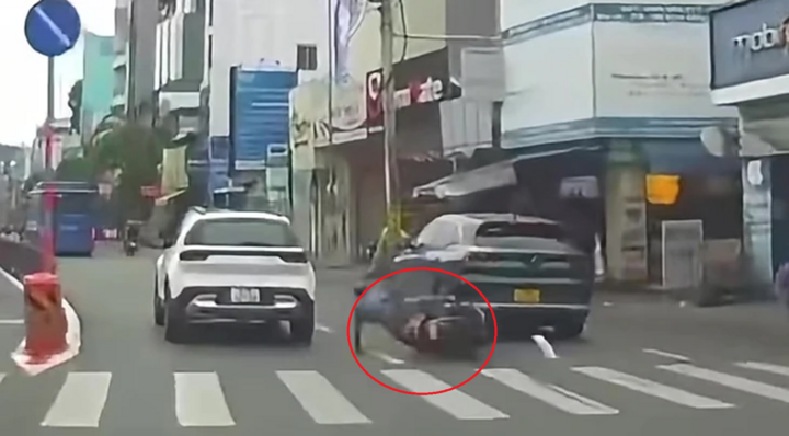 Danh tính tài xế ô tô nghi 