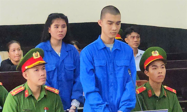 Buôn bán ma túy, chồng lĩnh án tử, vợ nhận án chung thân