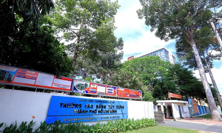 Đổi tên phân hiệu đại học, thủ tục thế nào?