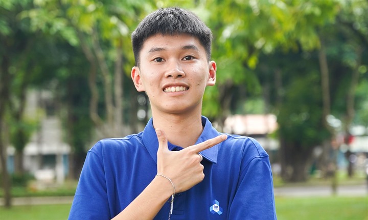 Thủ khoa kép Trường ĐH Bách khoa TP.HCM năm 2026 chia sẻ bí quyết  "săn " điểm tuyệt đối