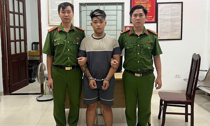 Bắt đối tượng truy nã từng ép xe, đánh nạn nhân, cướp tài sản