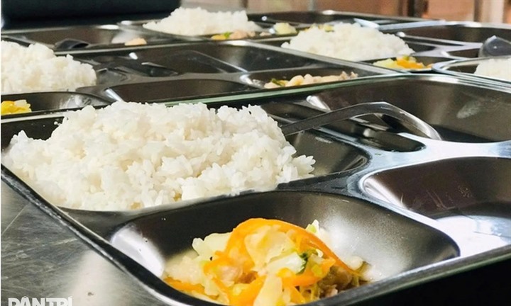 Sở GD&ĐT Hà Nội chỉ đạo quan trọng liên quan đến việc tổ chức bữa ăn bán trú