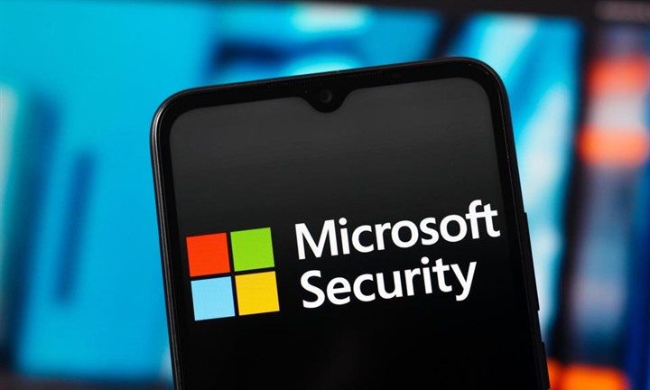 Microsoft đối mặt “cơn bão” bảo mật: 973 lỗ hổng được công bố cùng lúc trong một đợt vá