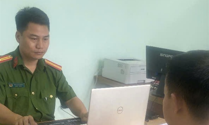 Xác minh,  làm rõ trường hợp tương tác với các trang phản động trên Facebook