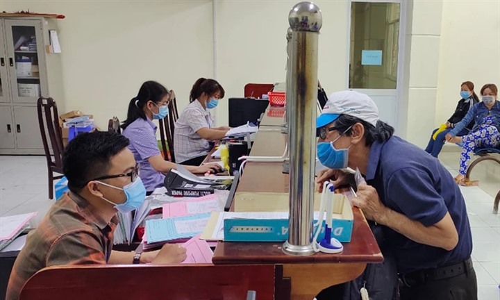 Quy định mới về mức đóng BHXH bắt buộc đối với cán bộ thôn, tổ dân phố