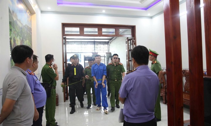 Thực nghiệm điều tra tại hiện trường vụ án mạng khiến 3 người tử vong ở Đồng Nai