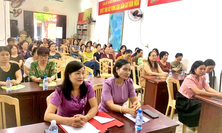 Hội Luật gia tỉnh Hưng Yên tuyên truyền Luật Bảo vệ môi trường đến người dân