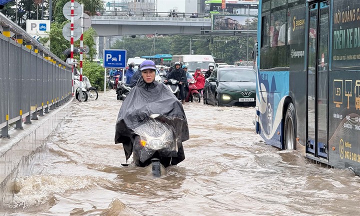 Dự báo thời tiết ngày 16/9: Mưa lớn ở Bắc Bộ, Thanh Hóa, Nghệ An, Hà Nội khi nào mới chấm dứt?