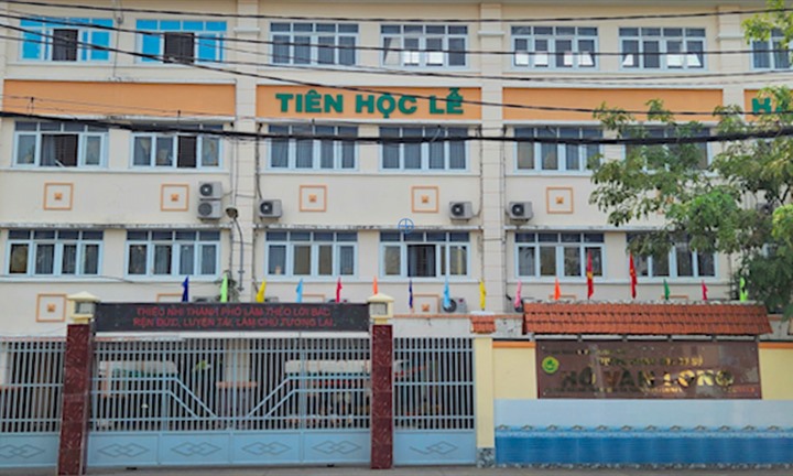 Vụ suất ăn bán trú tại Trường THCS Hồ Văn Long ở TP.HCM: Lãnh đạo phường thông tin mới nhất
