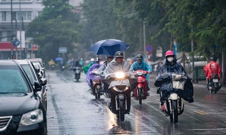 Dự báo thời tiết ngày 18/9: Hà Nội còn mưa to và dông, Tuyên Quang không mưa trong cả tuần Lễ hội Thành Tuyên