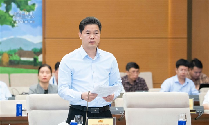 Đề xuất cấm toàn diện thuốc lá điện tử, thuốc lá nung nóng, cấm trưng bày thuốc lá