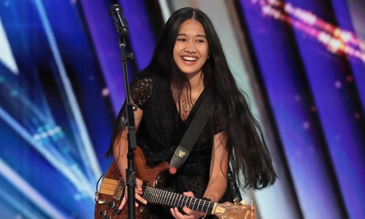 Nữ ca sĩ 16 tuổi hát ở các chợ đêm xuất sắc làm nên lịch sử tại America’s Got Talent