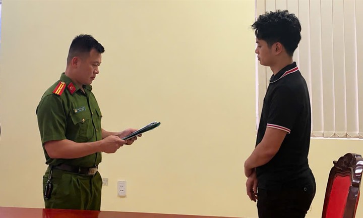Nhận hơn 5,3 tỷ đồng để  lừa “lo” xuất khẩu cau, thanh niên 21 tuổi bị bắt