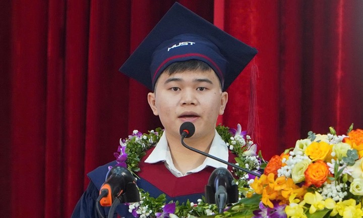 Bài phát biểu của tân thủ khoa Đại học Bách khoa Hà Nội khiến nhiều người rơi nước mắt ở lễ tốt nghiệp