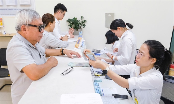 Chốt lịch chi trả lương hưu, trợ cấp BHXH tháng 10/2026 tại Hà Nội