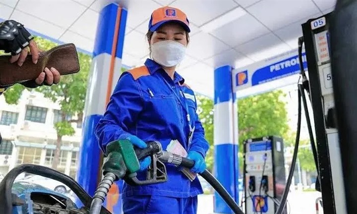 Giá xăng sau điều chỉnh chiều nay (1/10) ở mức bao nhiêu tiền 1 lít?