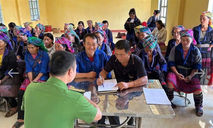 Lào Cai: Đẩy mạnh tuyên truyền chính sách pháp luật đến vùng dân tộc thiểu số và miền núi