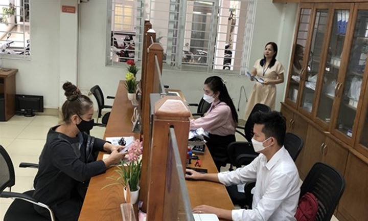 Điều kiện chuyển ngạch cán sự lên chuyên viên đối với công chức xã