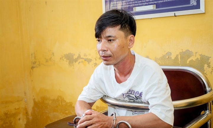 Khởi tố vụ án kẻ chém 3 mẹ con cô giáo ở Cà Mau