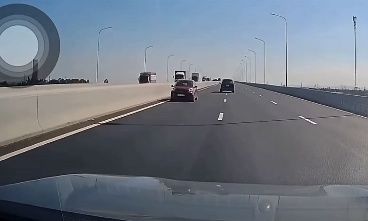 Phạt 40 triệu đồng tài xế lái ôtô ngược chiều trên cao tốc