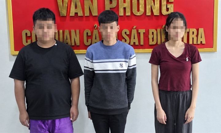Tạm giữ 3 thiếu niên mang kiếm chặn đường, cướp xe máy ở Bắc Ninh