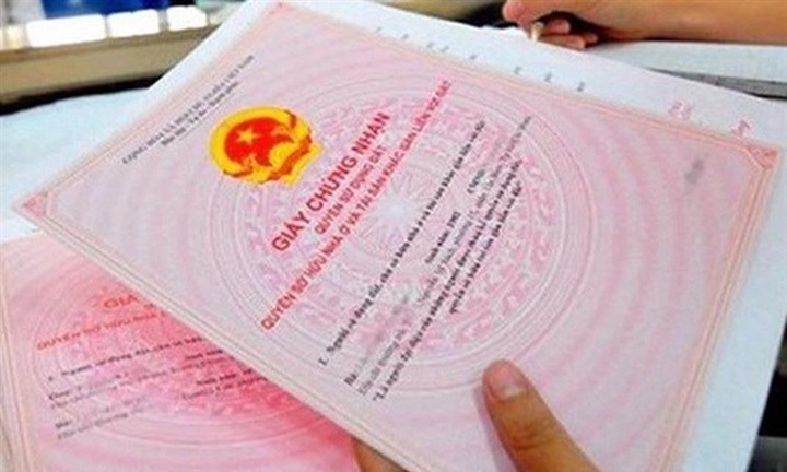 Cấp đổi sổ đỏ sang sổ hồng có làm thay đổi diện tích đất và quyền lợi của người dân?