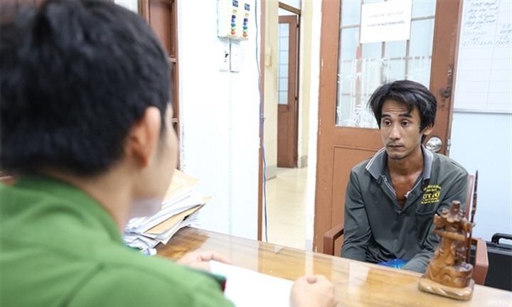Pháp luật 24h: Tạm giữ cháu trai đột nhập nhà, trói cô ruột rồi cướp gần 5 cây vàng