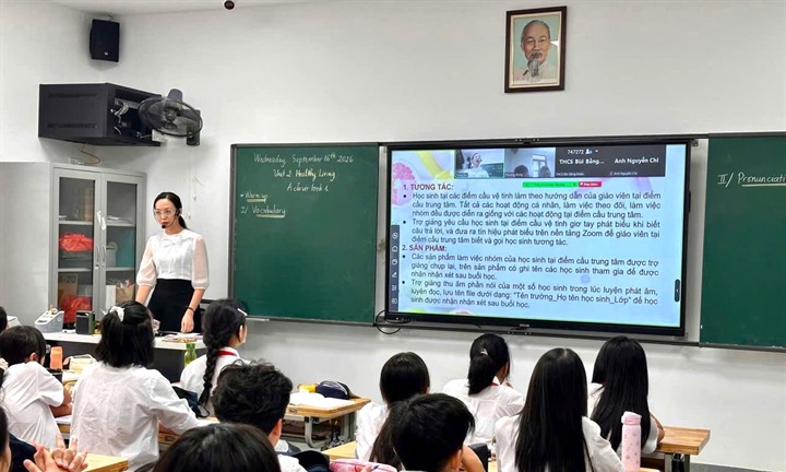 Thời gian làm công nhân có được cộng dồn tính phụ cấp thâm niên nhà giáo?