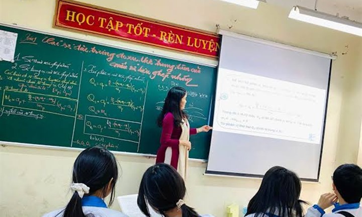 Giáo viên dạy lớp hòa nhập: Chế độ phụ cấp được tính thế nào khi nghỉ ốm?