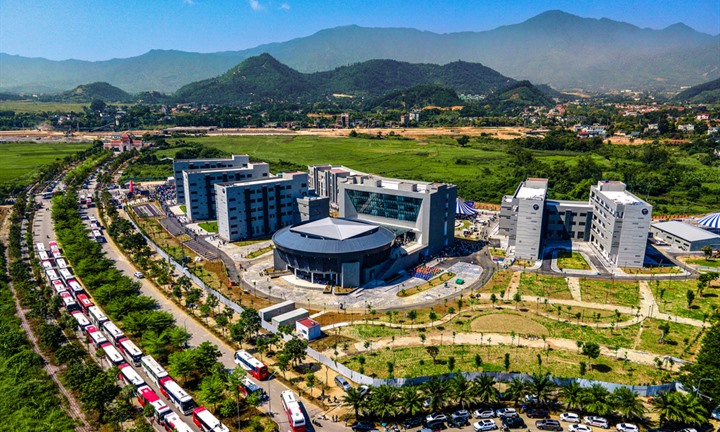 Giáo dục 24h: Dự kiến hơn 30.000 sinh viên Đại học Quốc gia Hà Nội lên Hòa Lạc