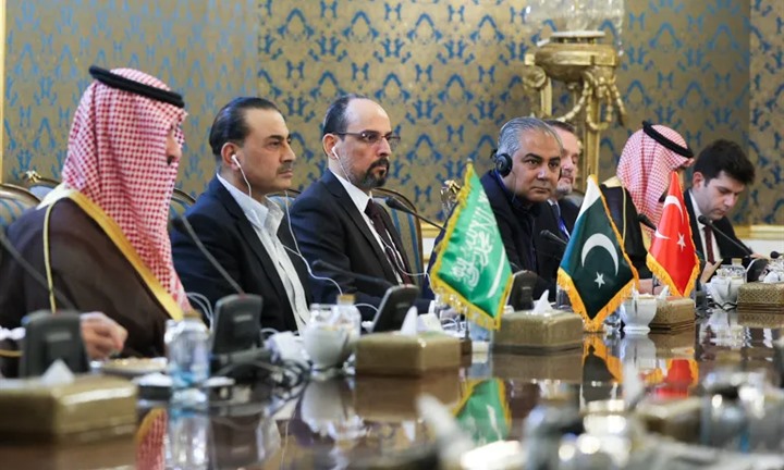 Bộ trưởng Quốc phòng Saudi Arabia gặp Tổng thống Iran tại Tehran