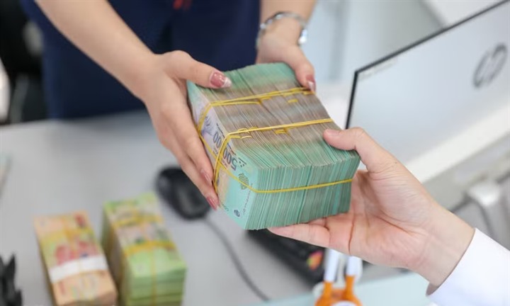 Lãi suất ngân hàng nào cao nhất hôm nay 27/10/2026?