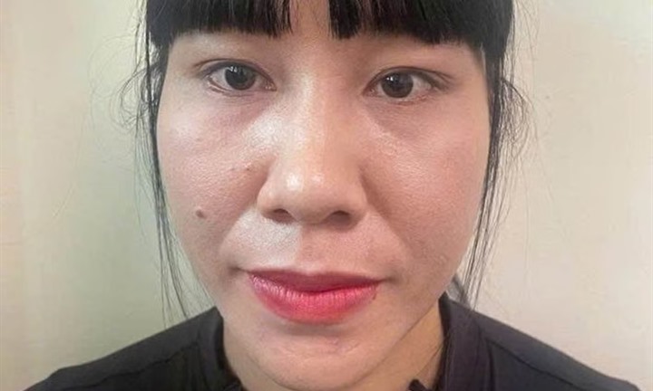 Khởi tố người phụ nữ ném mắm tôm vào chủ tiệm bánh ngọt