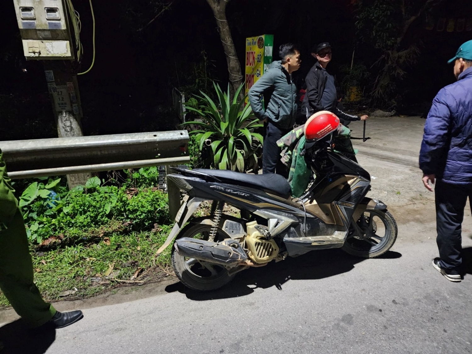 Truy quét tội phạm ma túy - công việc không dành cho người ngại khó ngại khổ - 3
