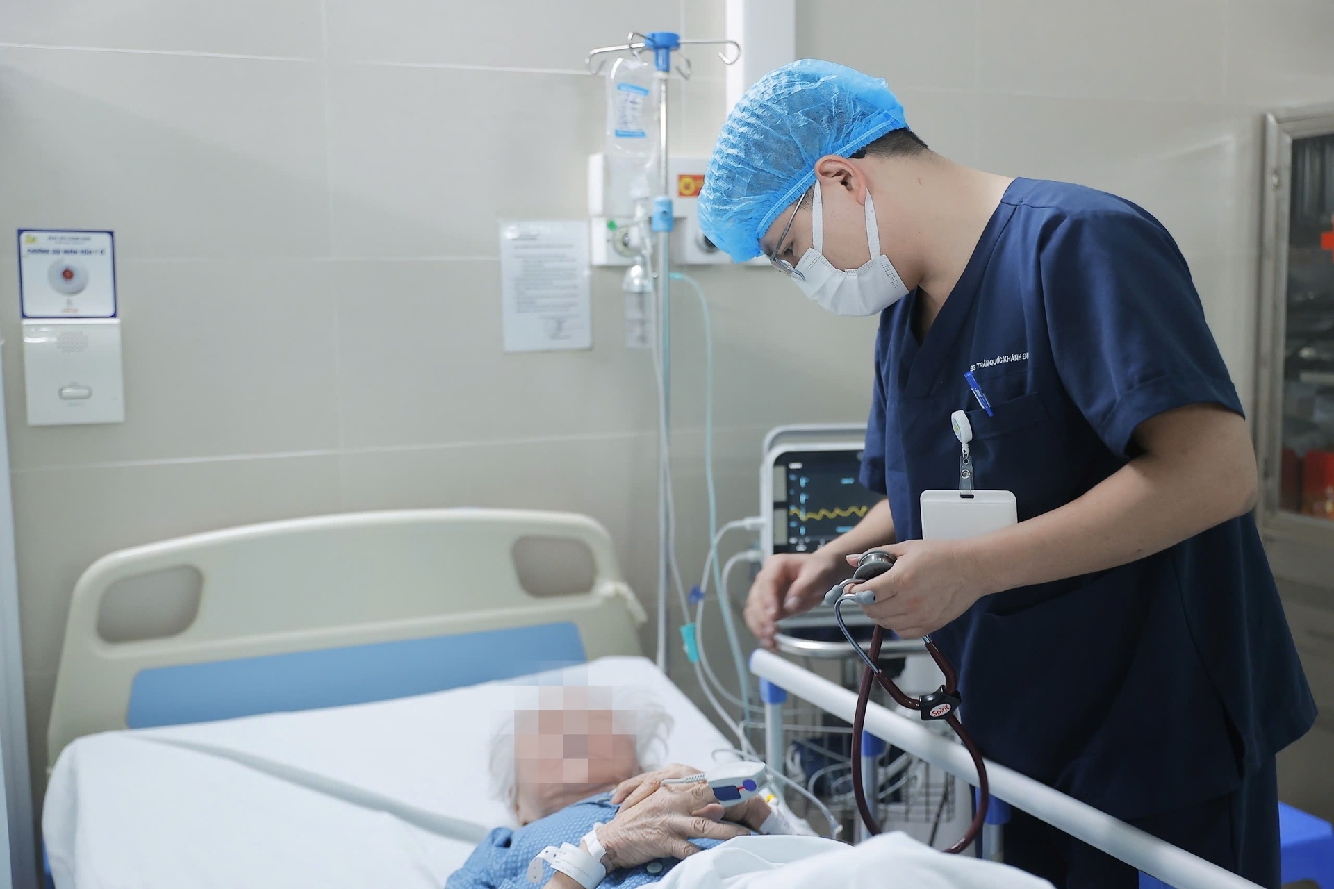 Nhiều trẻ nhập viện vì COVID-19 ở Hà Nội, các viện sẵn sàng ứng phó dịch - 8