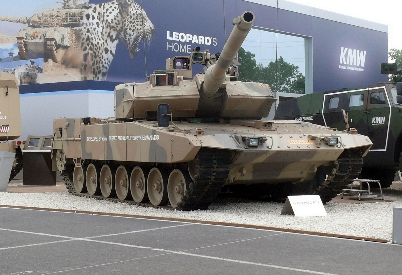 Xe tăng Leopard 2A7+ tại triển lãm Eurosatory năm 2010