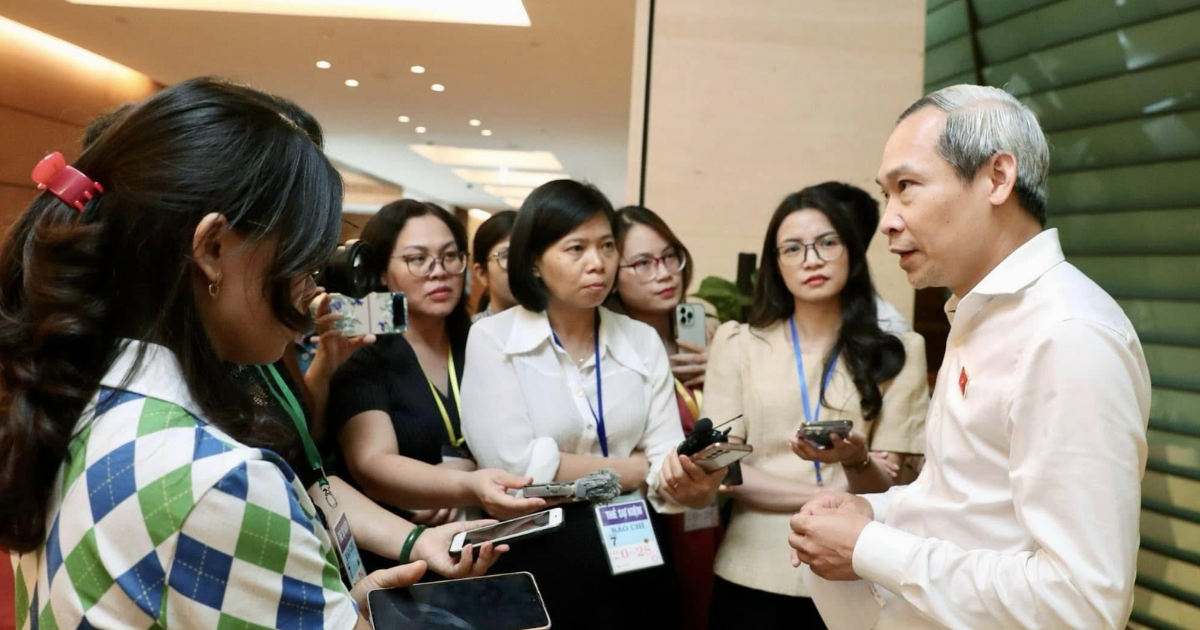 Chánh Văn phòng Bộ Công an, Thiếu tướng Nguyễn Quốc Toản: Báo chí giữ vị trí đặc biệt quan trọng trong công tác phòng, chống tham nhũng - 3