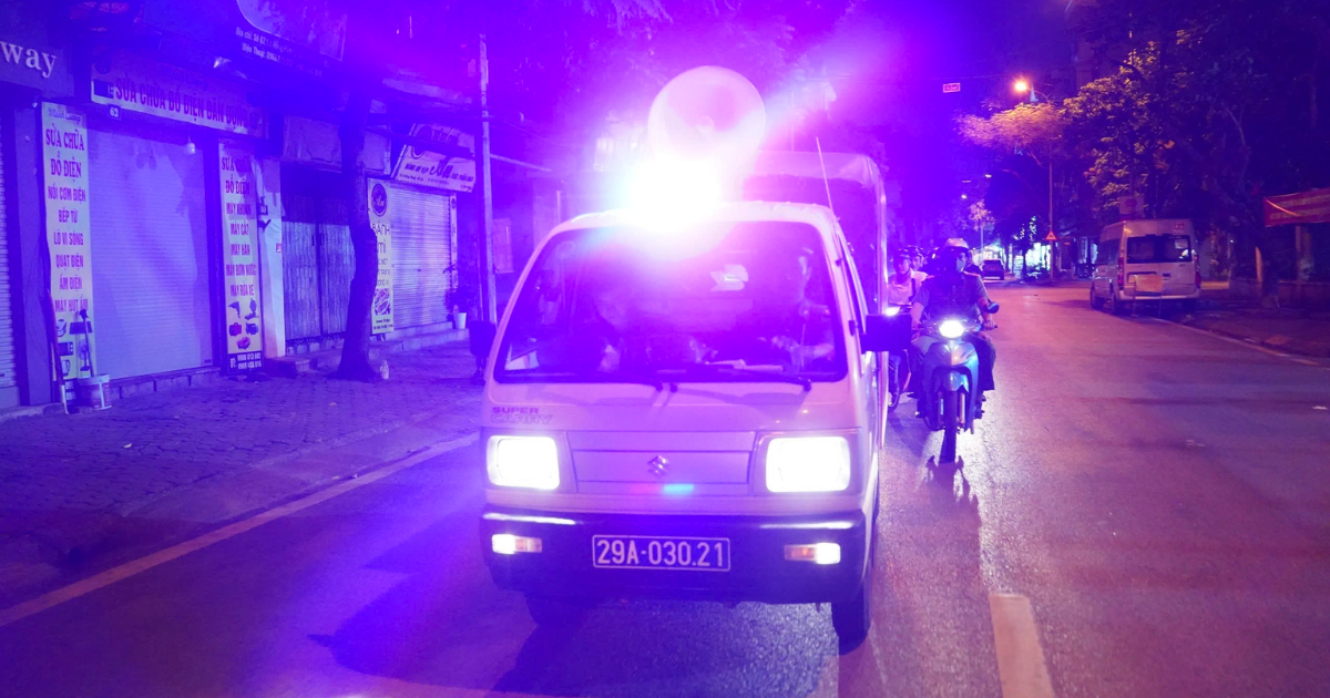 Một ngày theo chân Tổ Cảnh sát trật tự ở phường đông dân nhất Hà Nội - 1