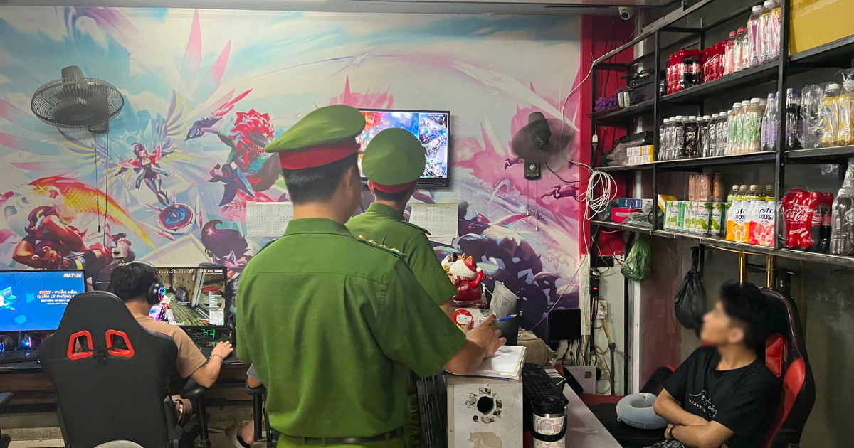 Một ngày theo chân Tổ Cảnh sát trật tự ở phường đông dân nhất Hà Nội - 15