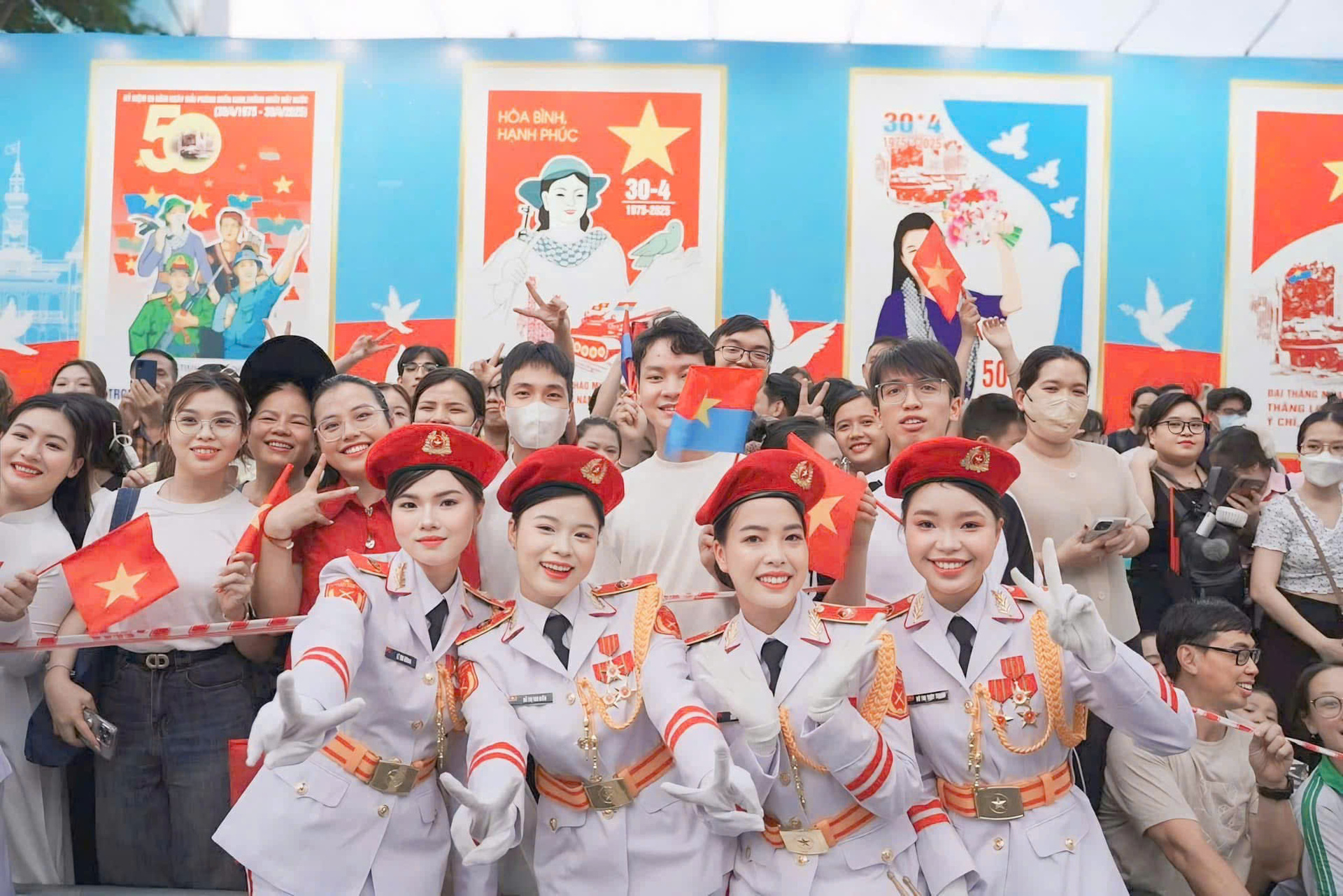 Nữ thiếu úy bốn lần góp mặt trong đội hình diễu binh: “Vinh quang của dân tộc, vinh dự đời quân ngũ” - 5