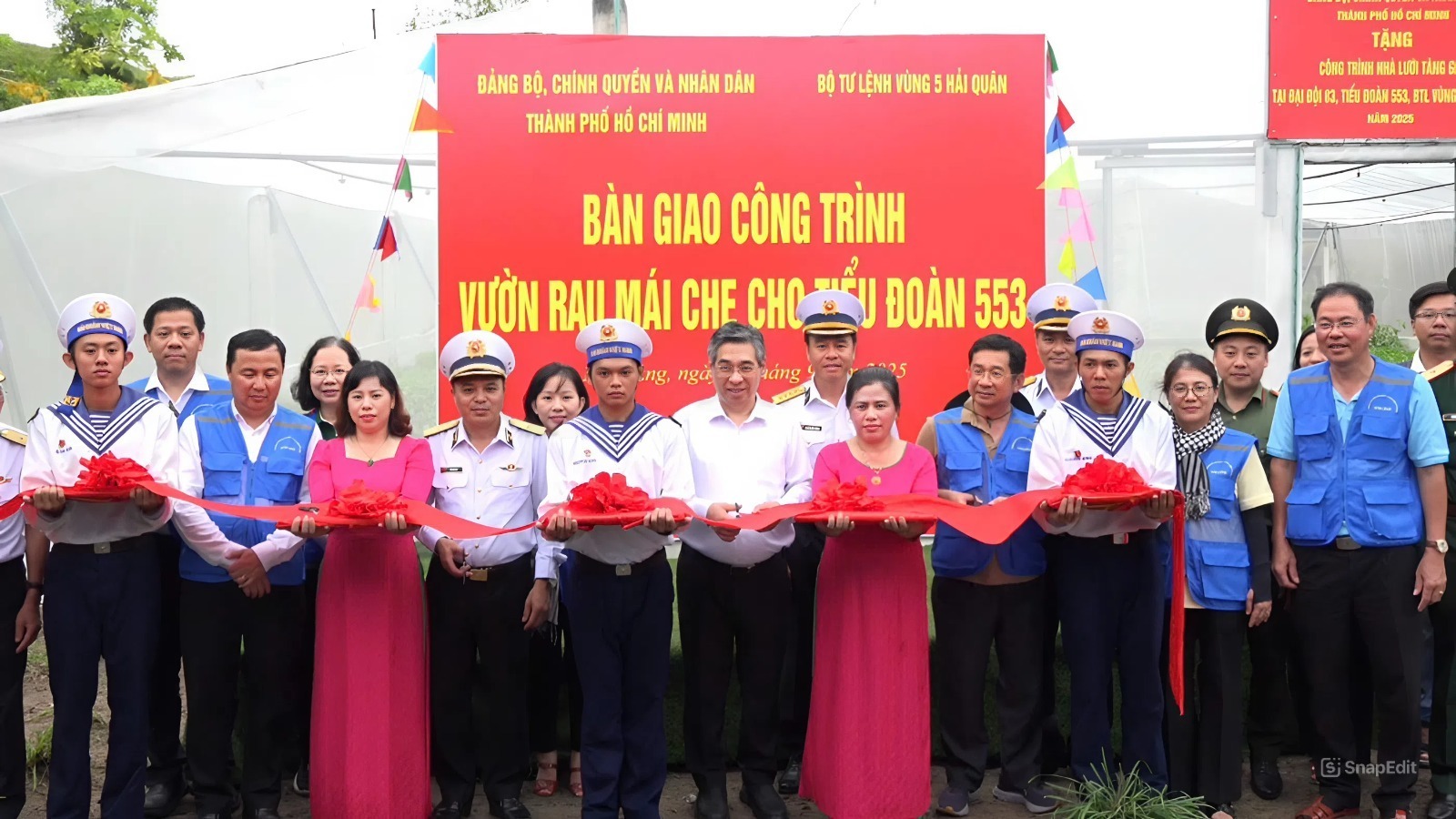 Sáng ngời biển trời Tây Nam - 9