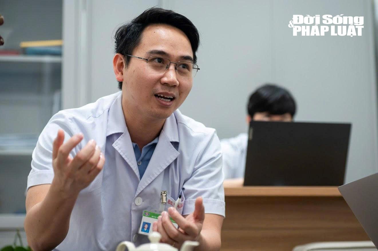  "Chiến mã" nơi lằn ranh sinh tử: Chuyện về vị bác sĩ tuổi Ngọ không có khái niệm nghỉ Tết - 1
