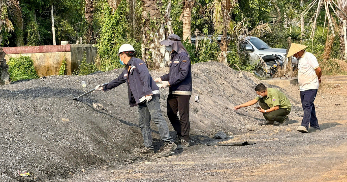 Toàn cảnh vụ “bà trùm” dựng "hệ sinh thái" đổ trộm 20.000 tấn chất thải: "Vỏ" doanh nghiệp, "ruột" là tội phạm - 12